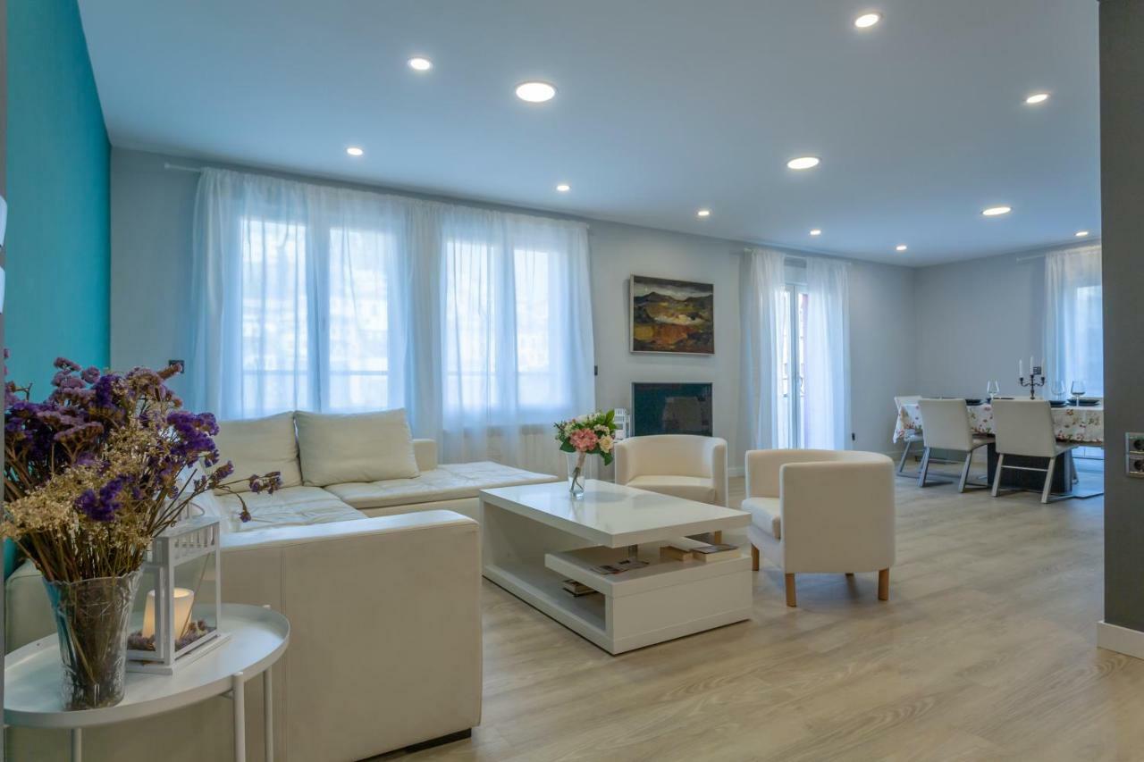 Gran Via Deluxe Διαμέρισμα Γρανάδα Εξωτερικό φωτογραφία