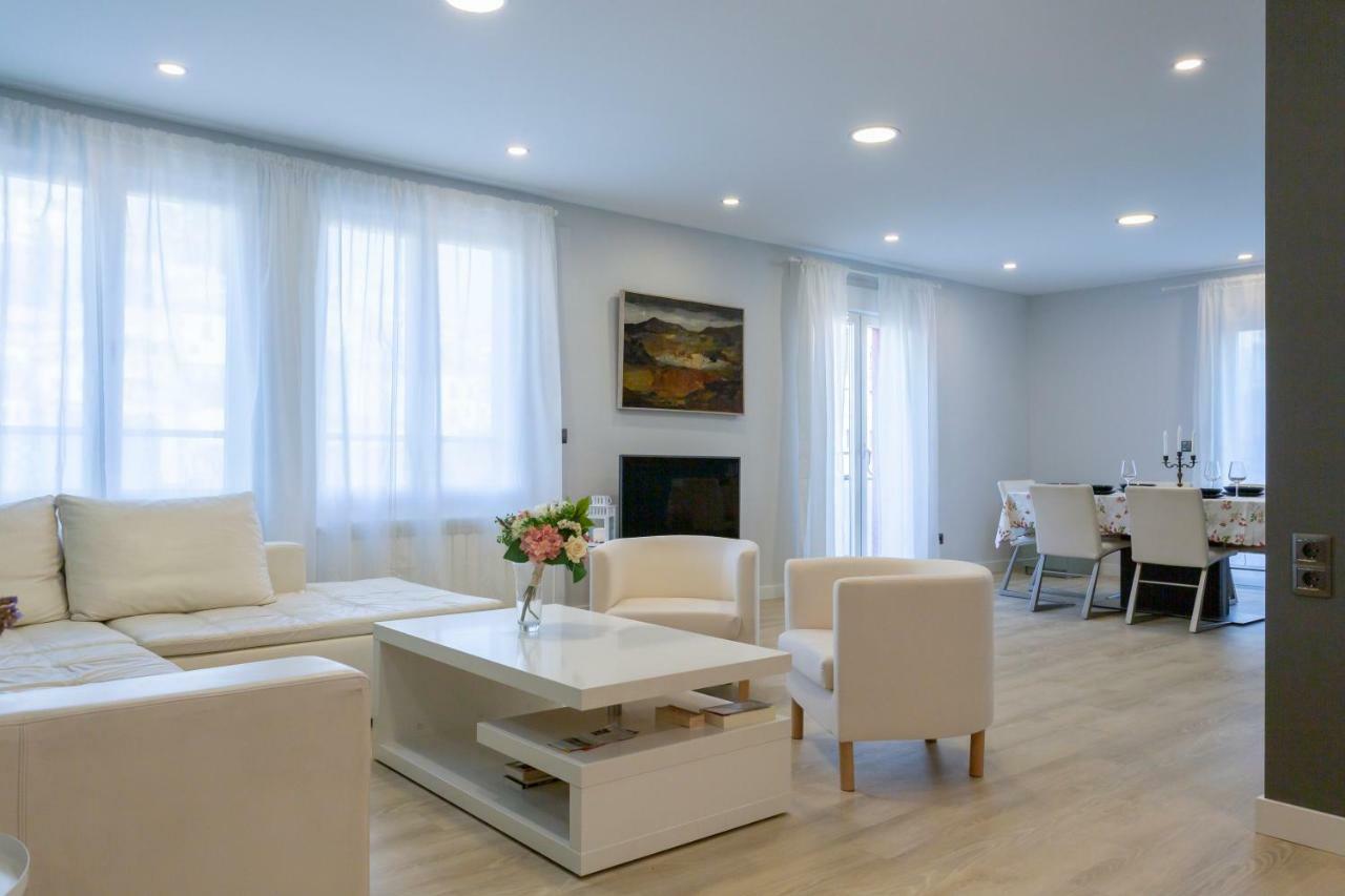 Gran Via Deluxe Διαμέρισμα Γρανάδα Εξωτερικό φωτογραφία