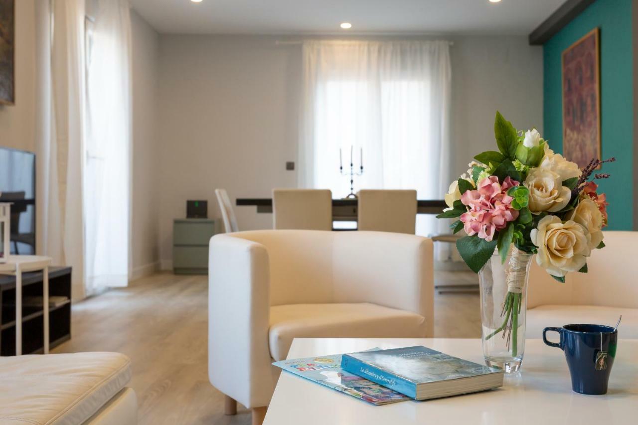 Gran Via Deluxe Διαμέρισμα Γρανάδα Εξωτερικό φωτογραφία