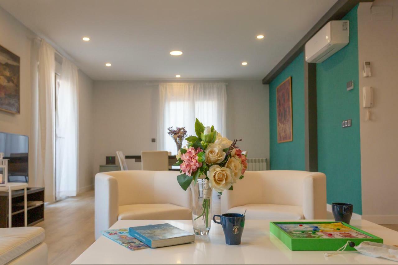 Gran Via Deluxe Διαμέρισμα Γρανάδα Εξωτερικό φωτογραφία